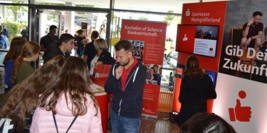 sparkasse_markgraeflerland5